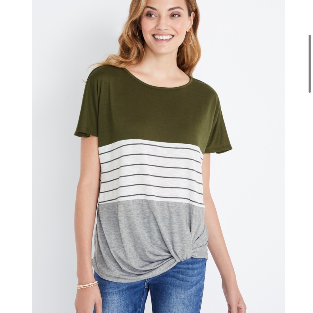 Knot front tee